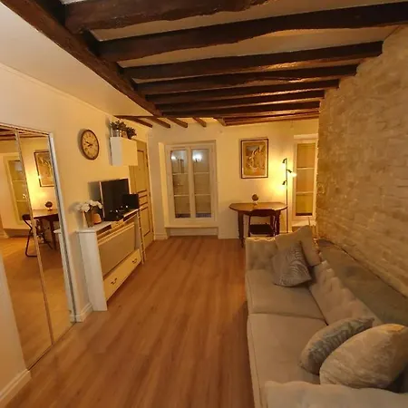 Le Cosy Entre Paris Et Versailles Avec Parking Gratuit A 5 Min *