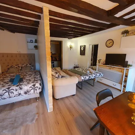 Apartment Le Cosy Entre Paris Et Versailles Avec Parking Gratuit A 5 Min Chaville